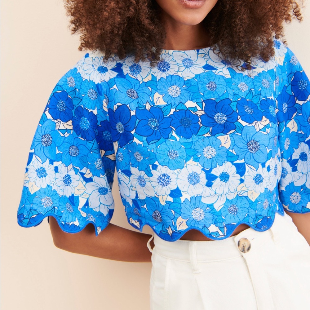 Floral Scalloped Top